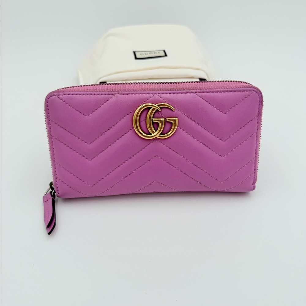 Gucci Pink Marmont Chevron Wallet with Gold Logo